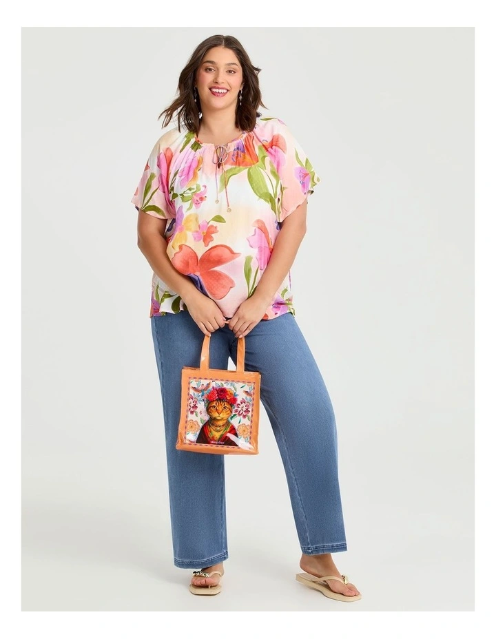 Flower Cat Patent Bag in Print image 6