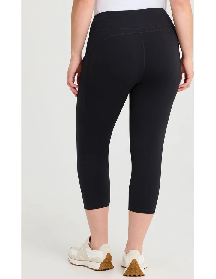 Cloud Touch Seam Detail Legging in Black image 2