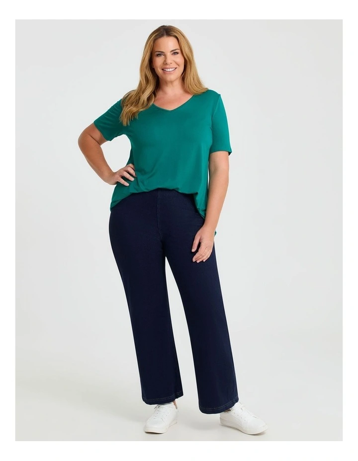 Bamboo Base V Neck Short Sleeve Top in Green image 3