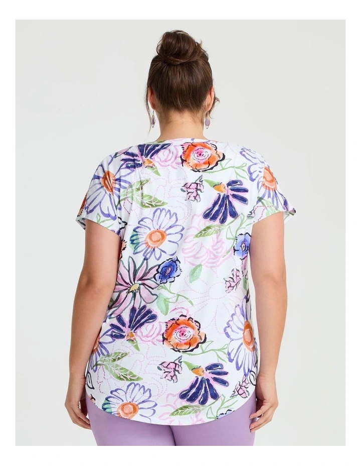 Cotton Floral Embroidery T-shirt in Print image 2