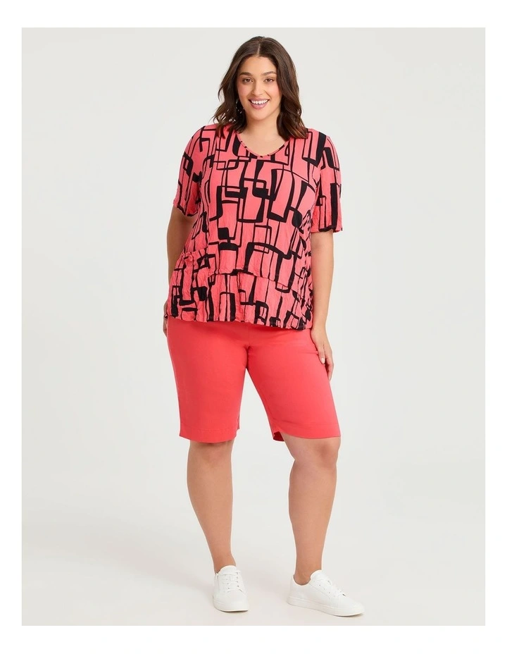 Expose Short in Red image 3