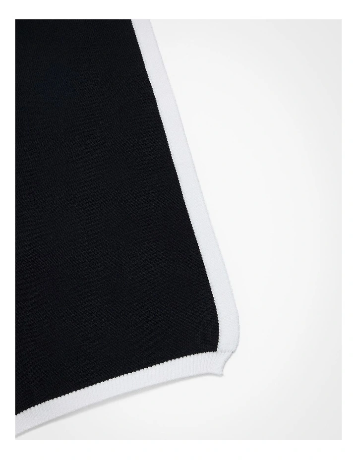 On The Shoulder Tie Up Top in White/Black image 6