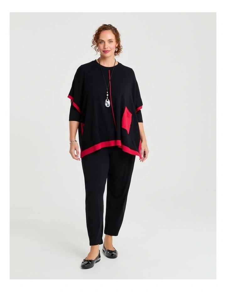 Poncho in Red/Black image 1