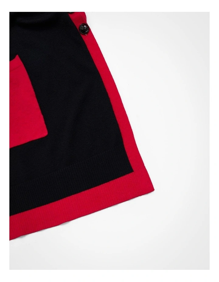 Poncho in Red/Black image 5