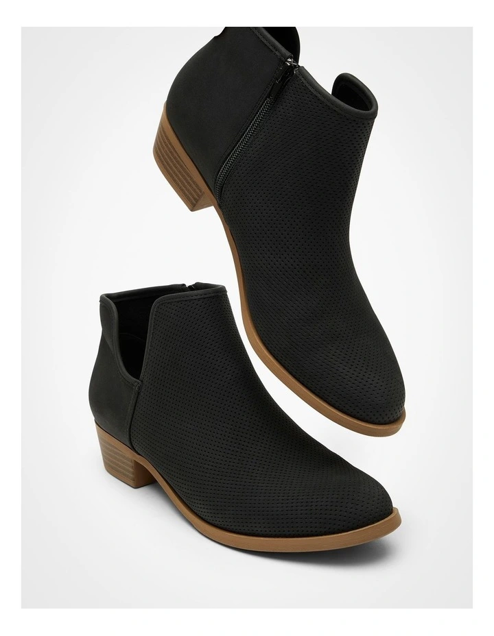 Side Cut Ankle Boot Black image 5