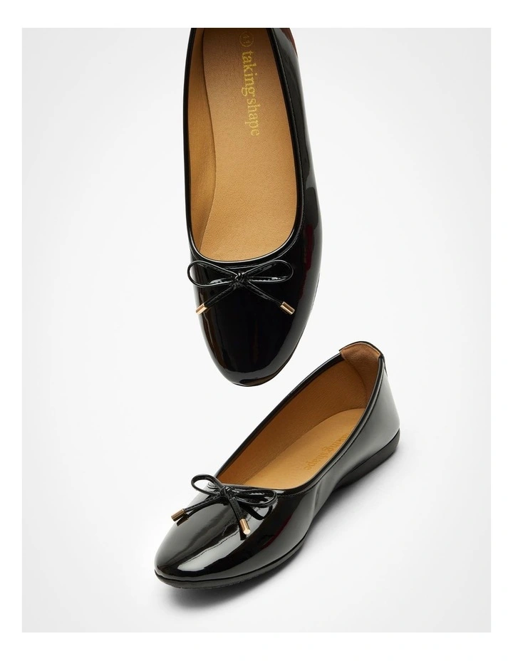 Bow Flat Ballet in Black image 5