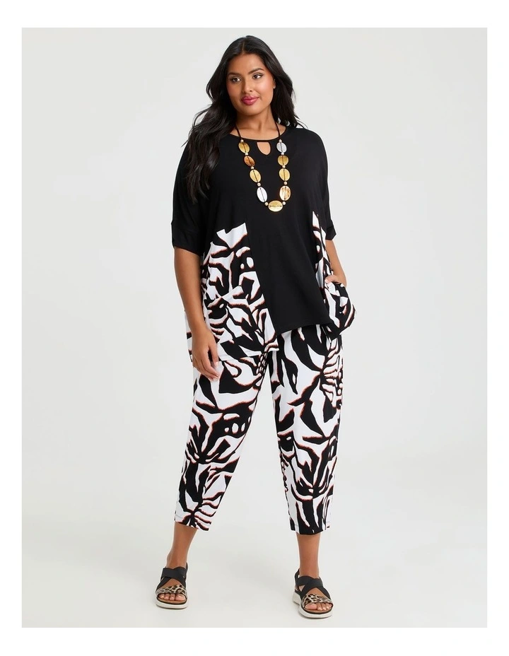 Pocket Natural Tunic Black Print image 5