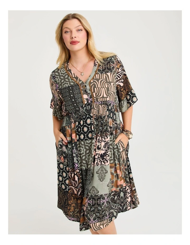 Patchwork Natural Dress Print image 3