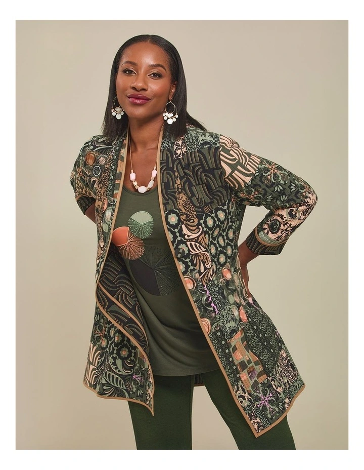 Reversible Quilt Natural Jacket Patchwork/geo Print image 7