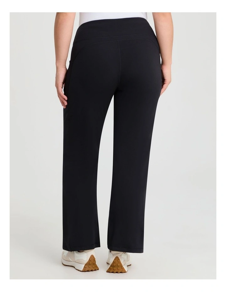 Cloud Touch Flare Legging Black image 2