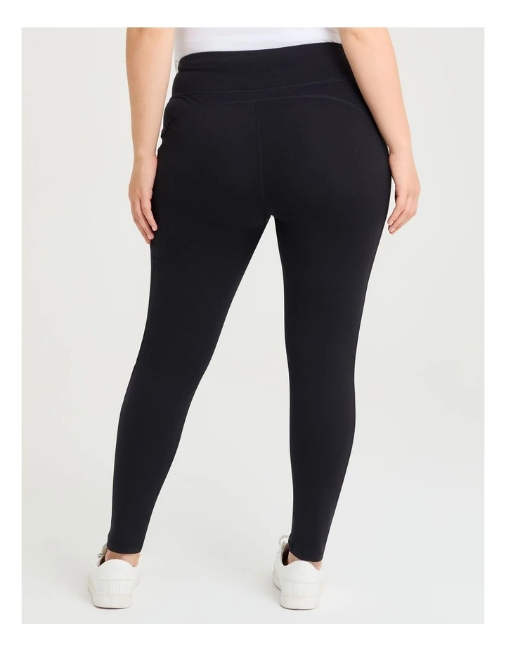 Cloud Touch Pocket Legging in Black image 2