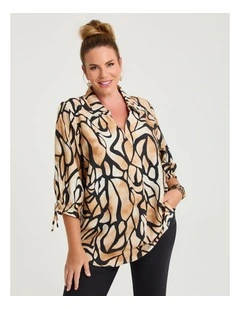 Abstract Kendall Top Print