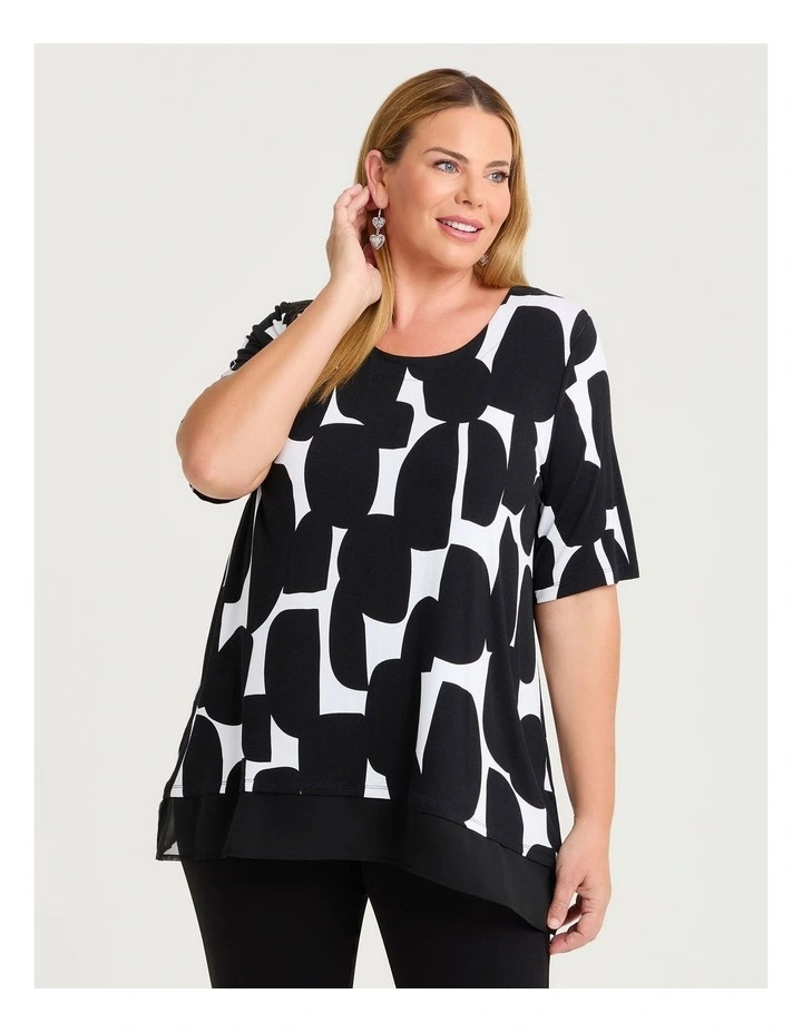 Bamboo Spot Chiffon Hem Top Black and off White image 1