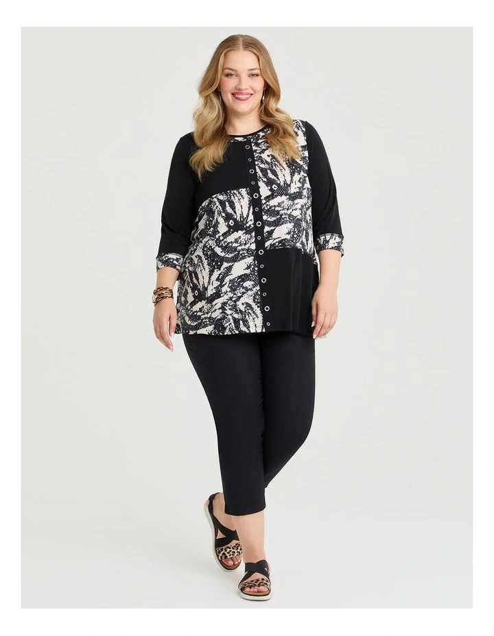 Eyelet Spliced Luna Tunic Beige/black Print image 3