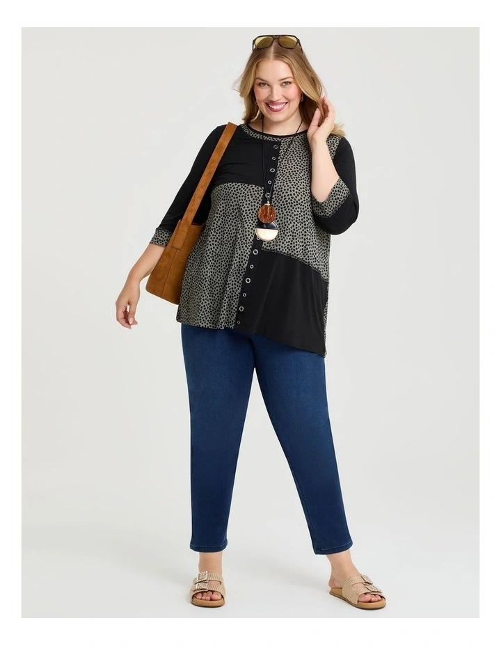 Eyelet Spliced Luna Tunic Sage Spot Print image 4