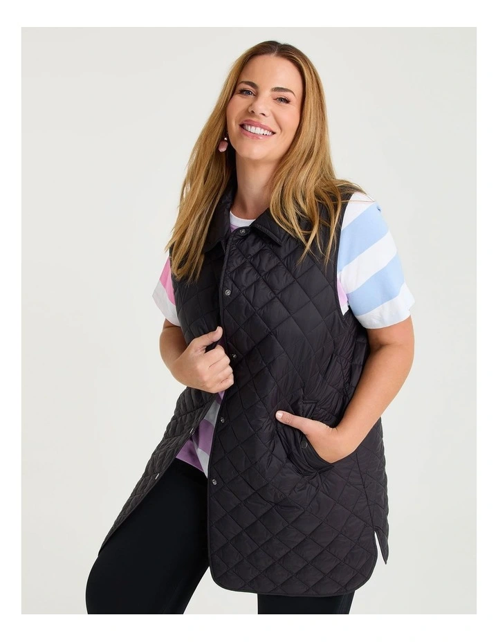 Quilted Collared Vest Black image 3