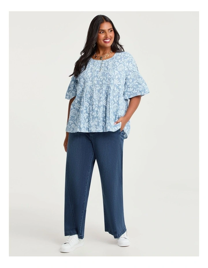 Cotton Motif Pintuck Top Print image 3