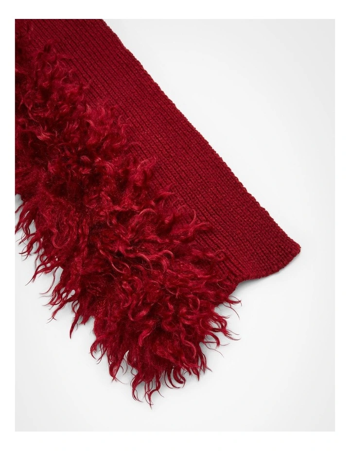 Shaggy Statement Scarf in Red image 4