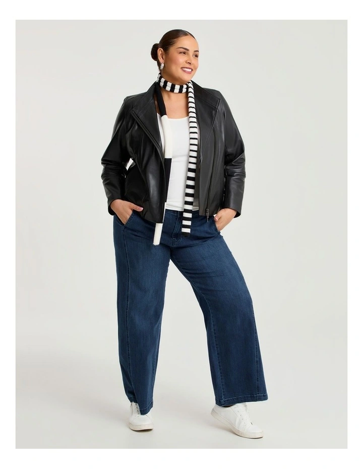 Thin Stripe Scarf in Black/white image 3