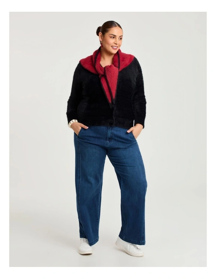 Small Triangle Scarf in Red image 2