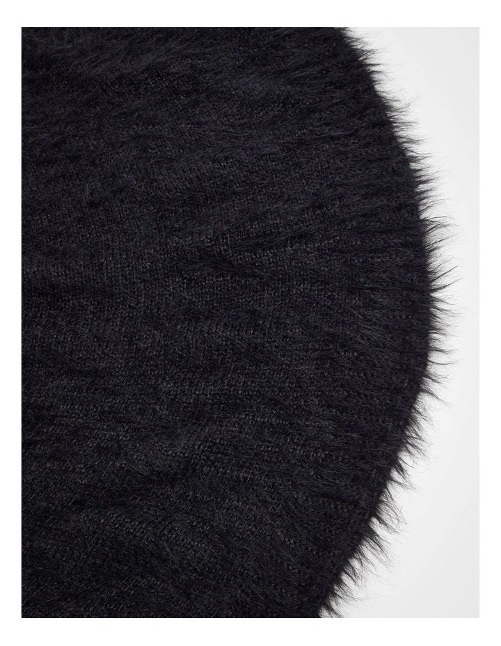 Light Fuzzy Cascading Vest Black image 4