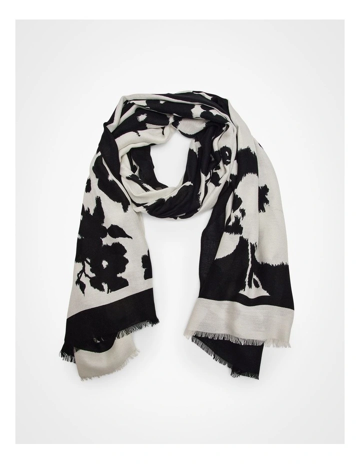 Poppy Scarf Black/white image 1