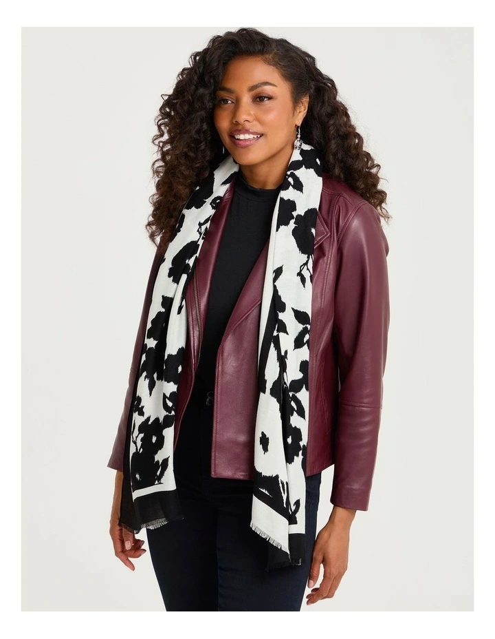 Poppy Scarf Black/white image 2