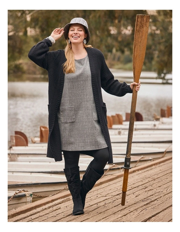 Sleeveless Shift Dress in Check image 6