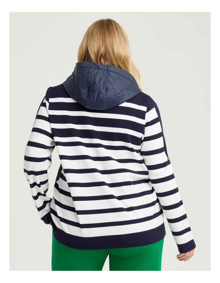 Knit Sleeve Quilted Puffer Jacket in Navy image 2