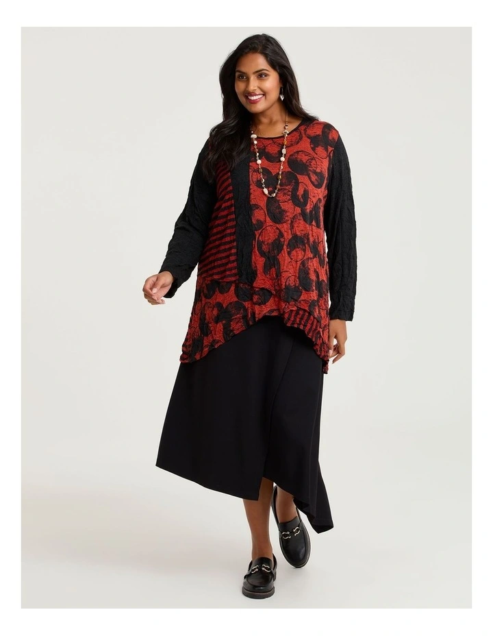 Spliced Snug Top in Sunset Orange/Black image 3