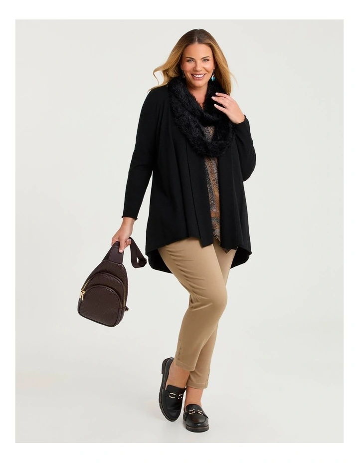 Medina Slim Leg Natural in Pant Brown Sugar image 3