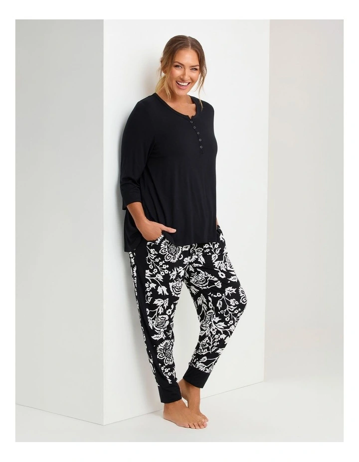 Bamboo Monochrome Pyjama Top in Black image 4