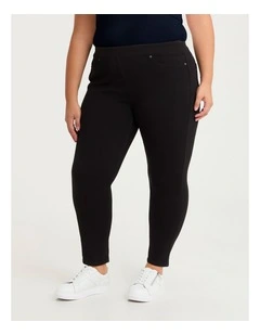 The Petite Best Friend Jegging in Black