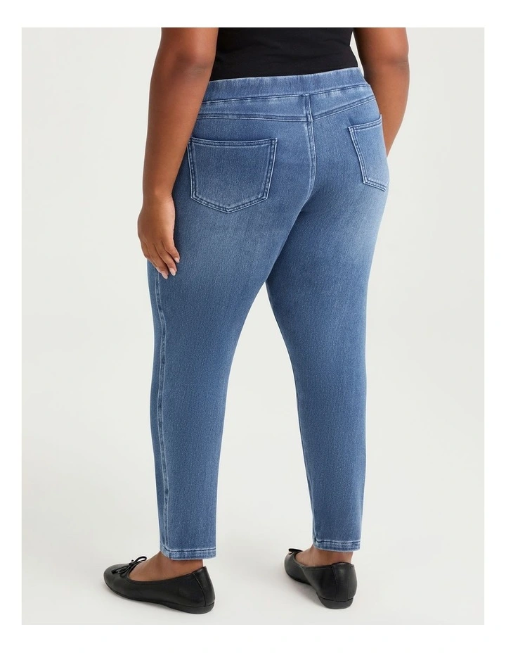 The Petite Best Friend Jegging Mid Blue image 2