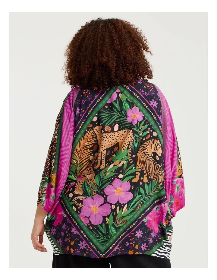 Animal Spliced Curved Cape Multi image 2