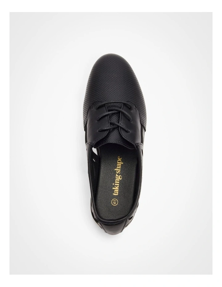 Flower Lasercut Brogue in Black image 4