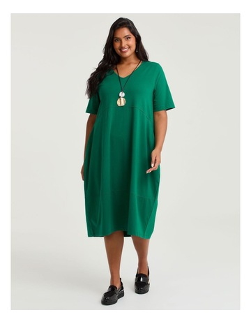 MEADOW GREEN colour