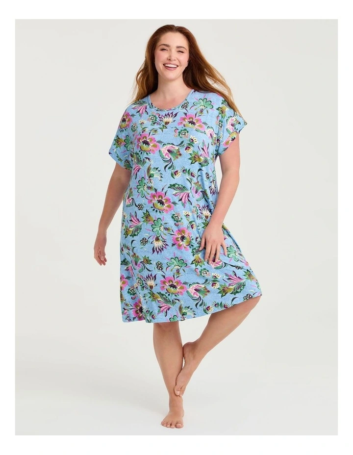 Bamboo Petals Spliced Nightie Print image 1