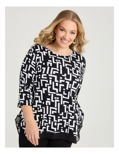 Bamboo Chiffon Hem Geo Top Black/off White