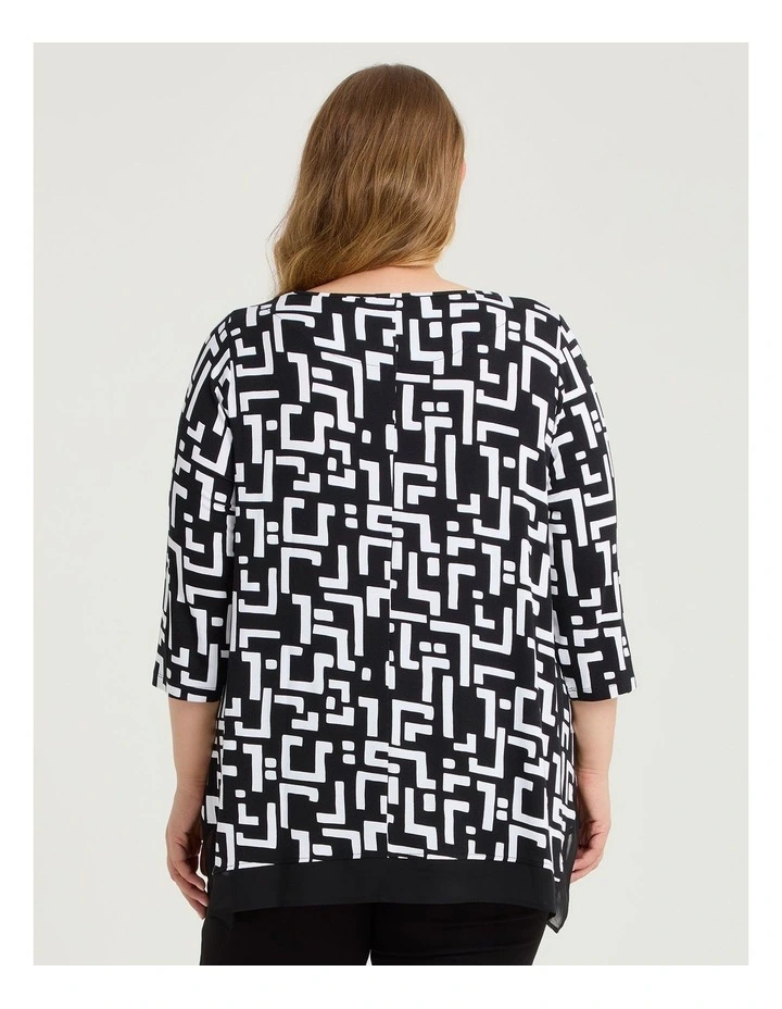 Bamboo Chiffon Hem Geo Top Black/off White image 2