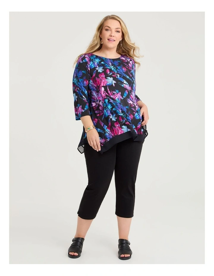 Bamboo Flower Burst Chiffon Hem Top Print image 3