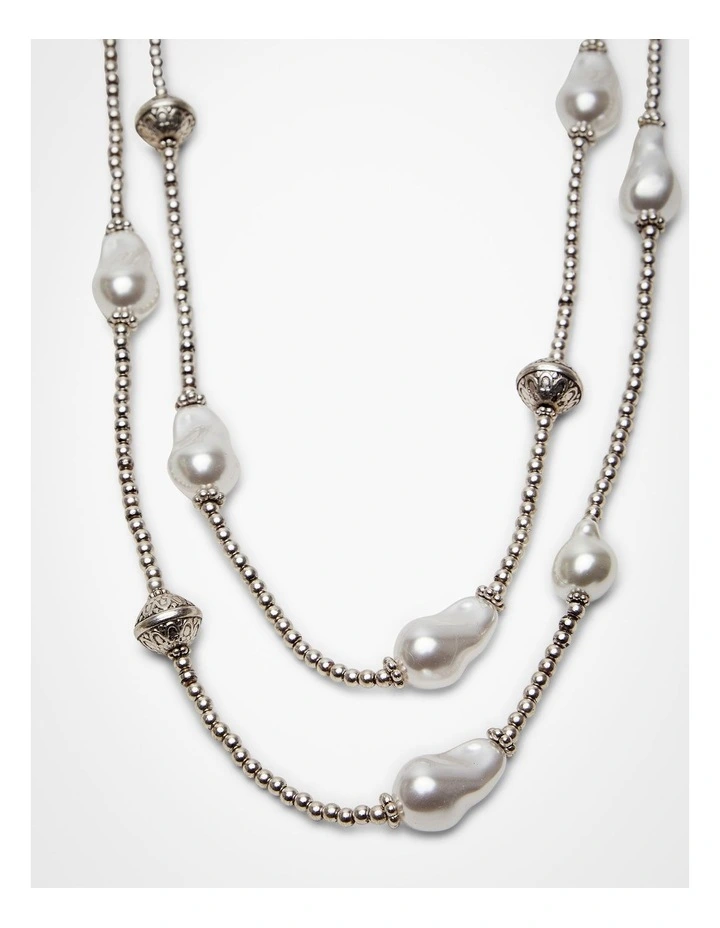 Long Pearl Necklace Silver image 4