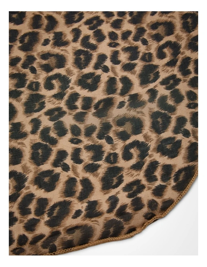 Thin Animal Print Scarf Animal image 4