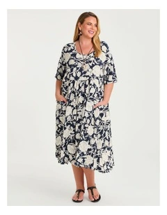 Kiara Patch Pocket Dress in Navy/white