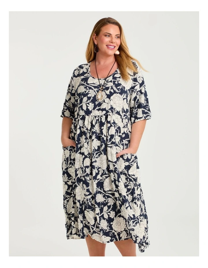 Kiara Patch Pocket Dress in Navy/white image 3