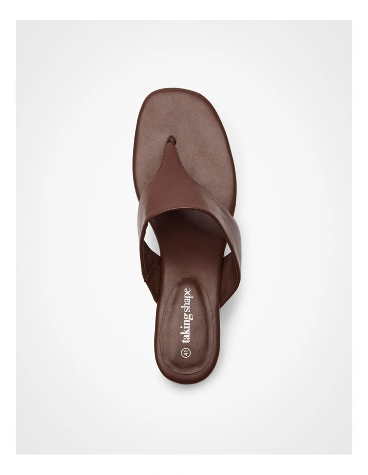 Toe Post Low Wedge Brown image 4