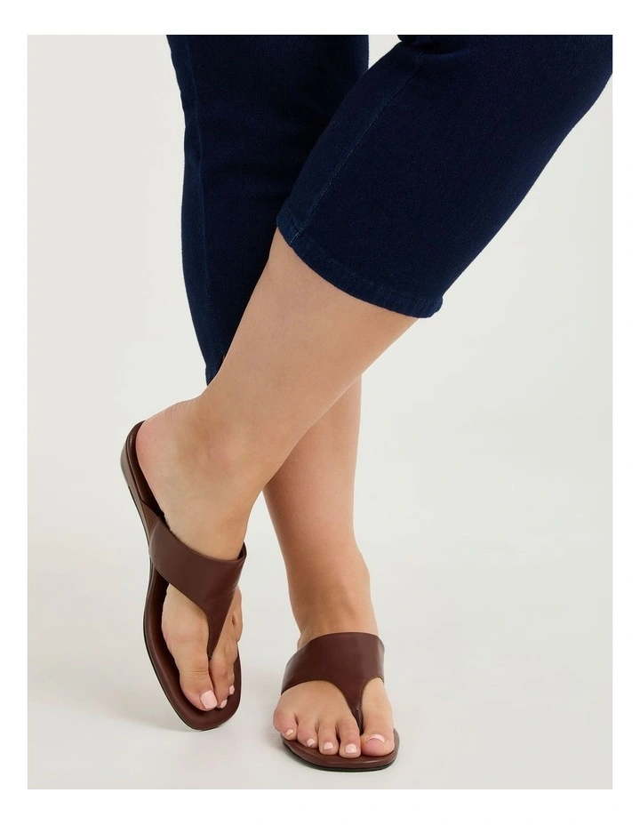 Toe Post Low Wedge Brown image 6