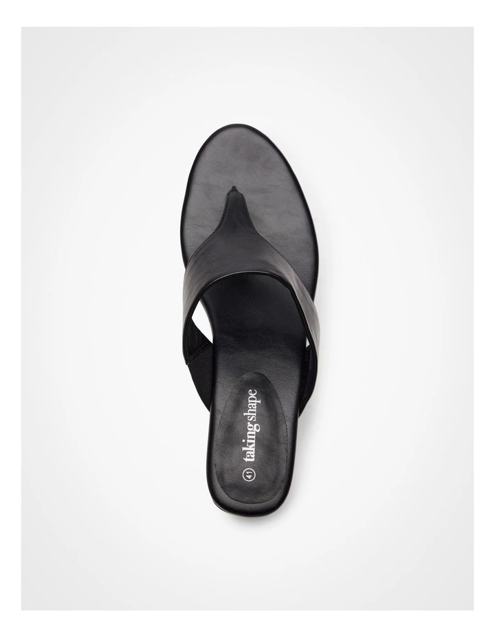 Toe Post Kitten Heel Black image 4