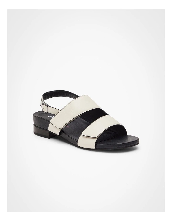 Orthotic Monochrome Sandal White/black image 2