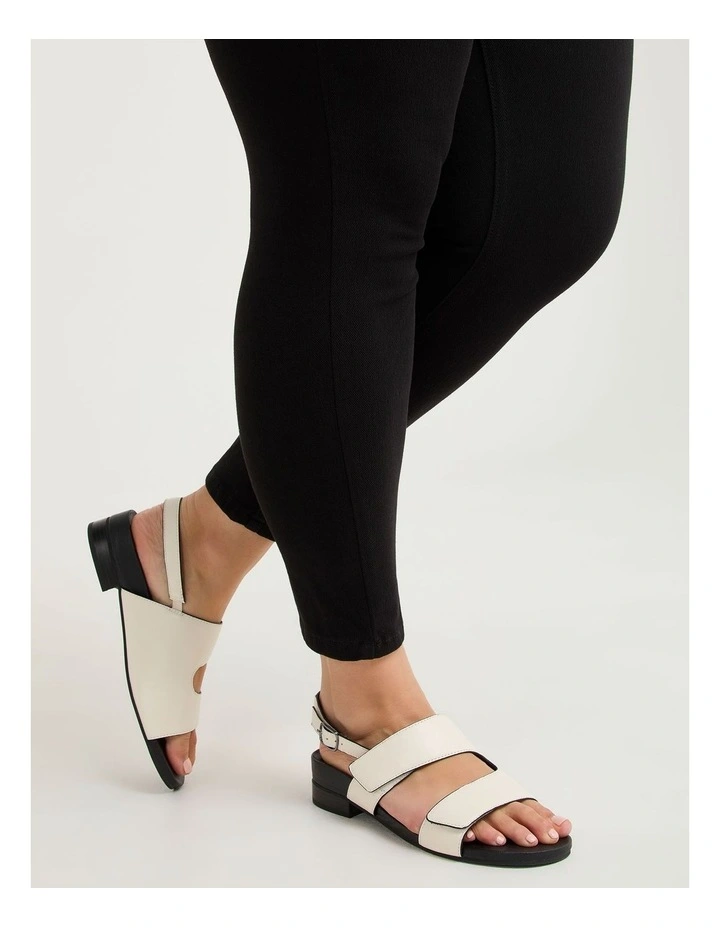 Orthotic Monochrome Sandal White/black image 6
